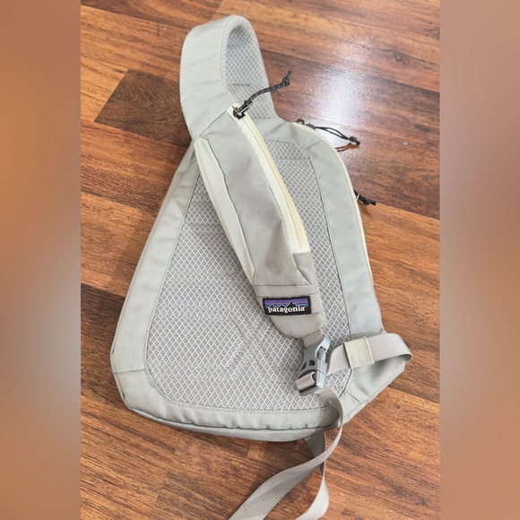 Patagonia ATOM SLING 8L - Picture 3 of 7